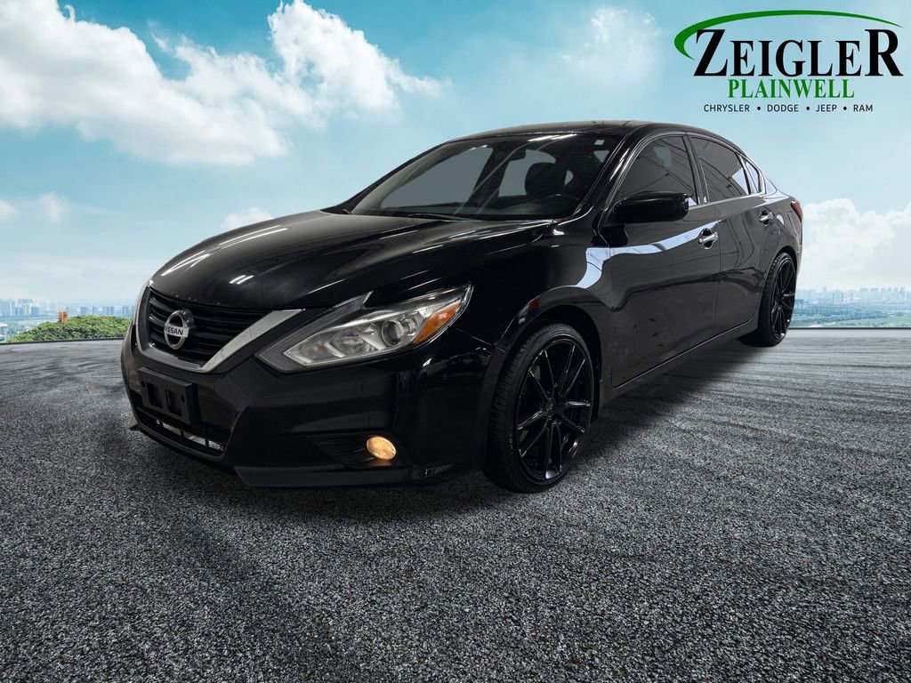Used 2018 Nissan Altima 2.5 SV image 11