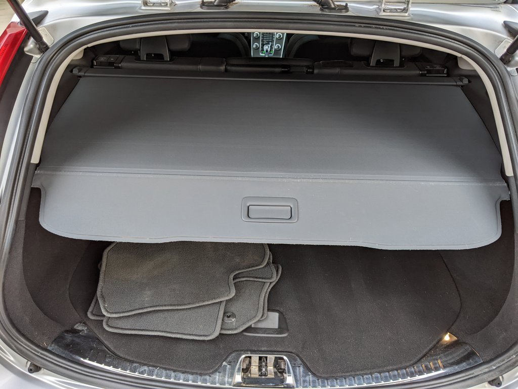 Used 2016 Volvo V60 T5 Cross Country Platinum image 26