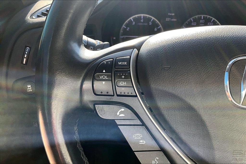 Used 2017 Acura ILX FWD image 23