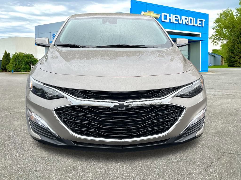 Certified 2025 Chevrolet Malibu RS image 8