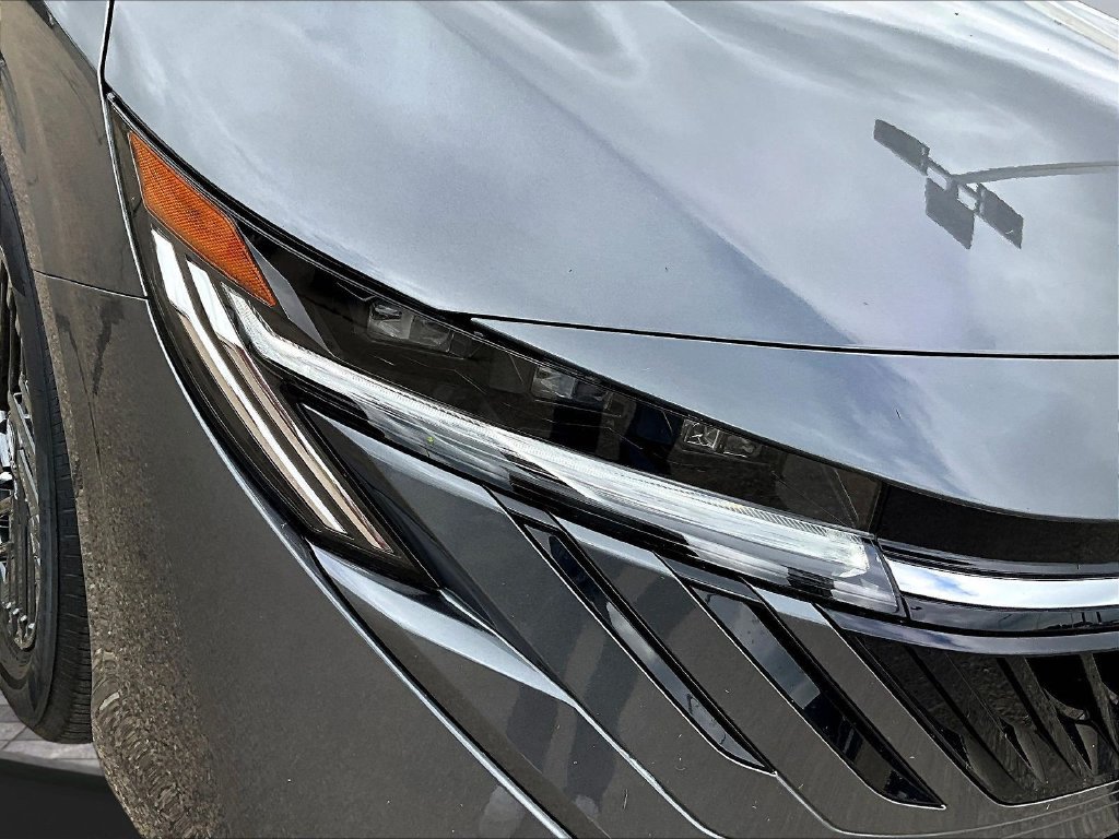 New 2026 Nissan Sentra SV w/ SV Convenience Package FWD image 33