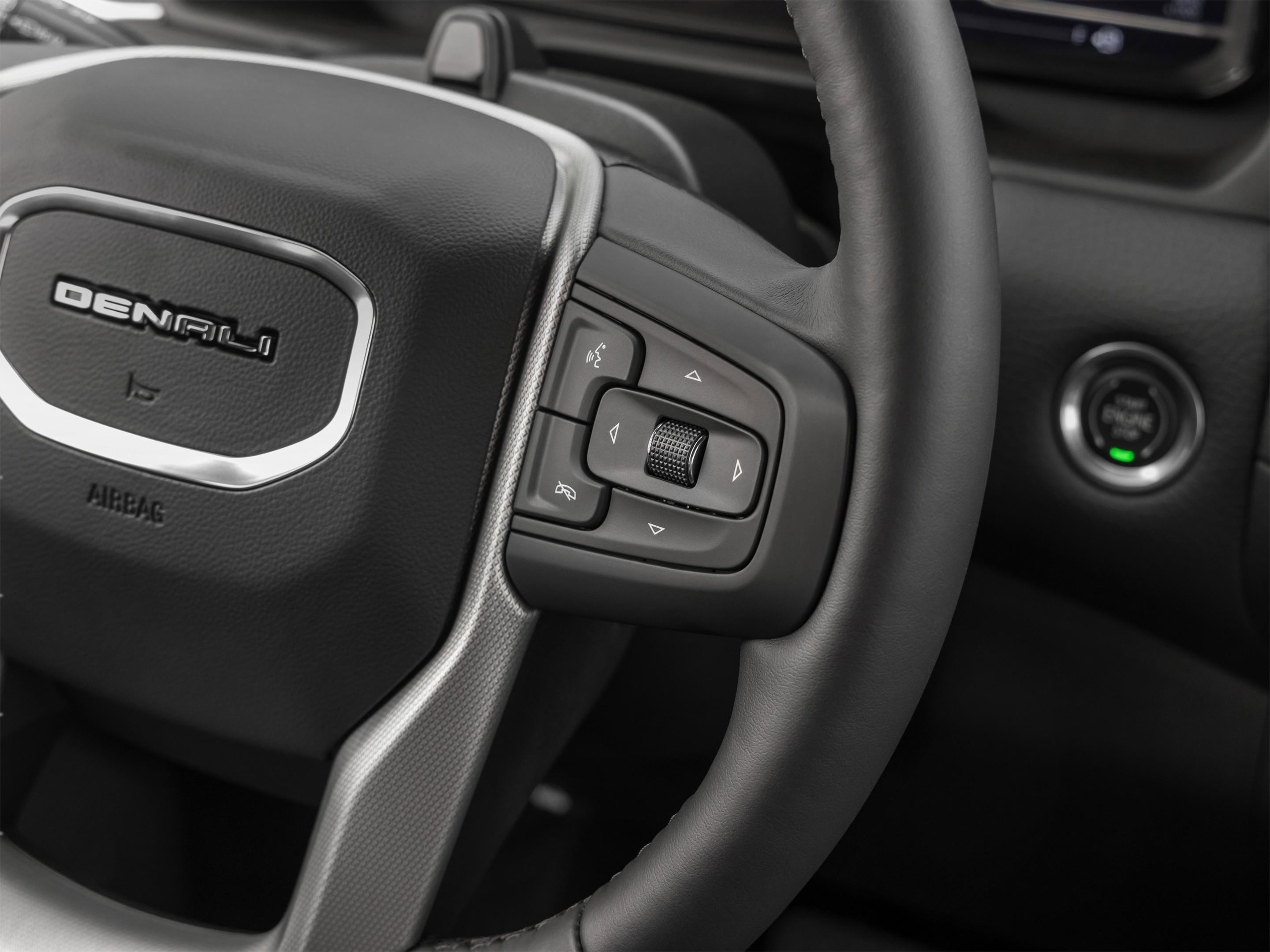 Used 2024 GMC Yukon Denali Ultimate AWD/4WD image 12