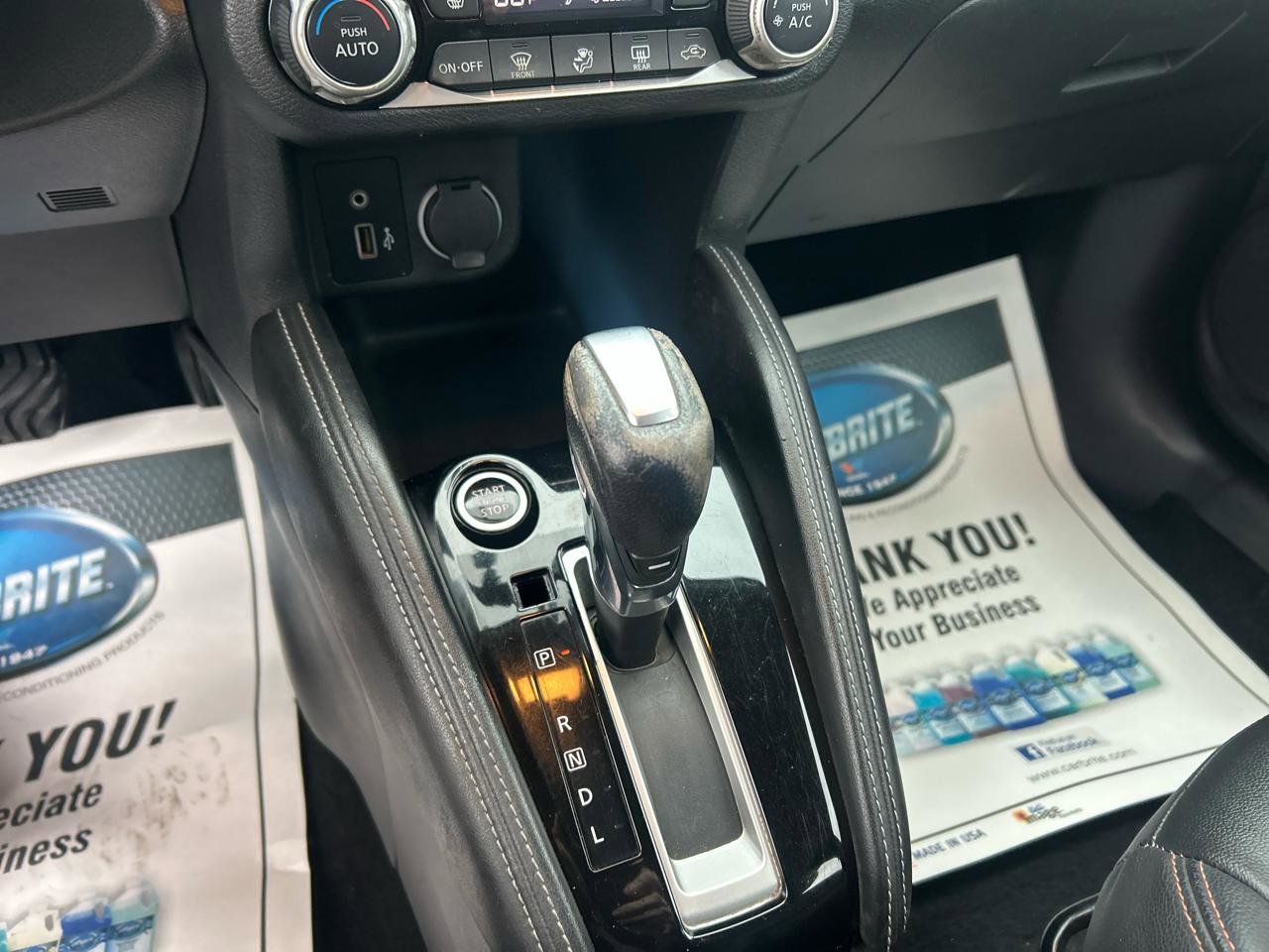 Used 2019 Nissan Kicks SR w/ SR Premium Package FWD image 19