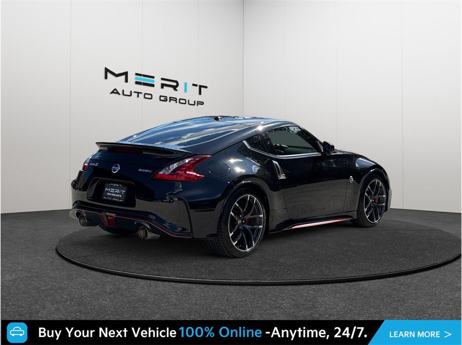 Used 2019 Nissan 370Z NISMO RWD image 9