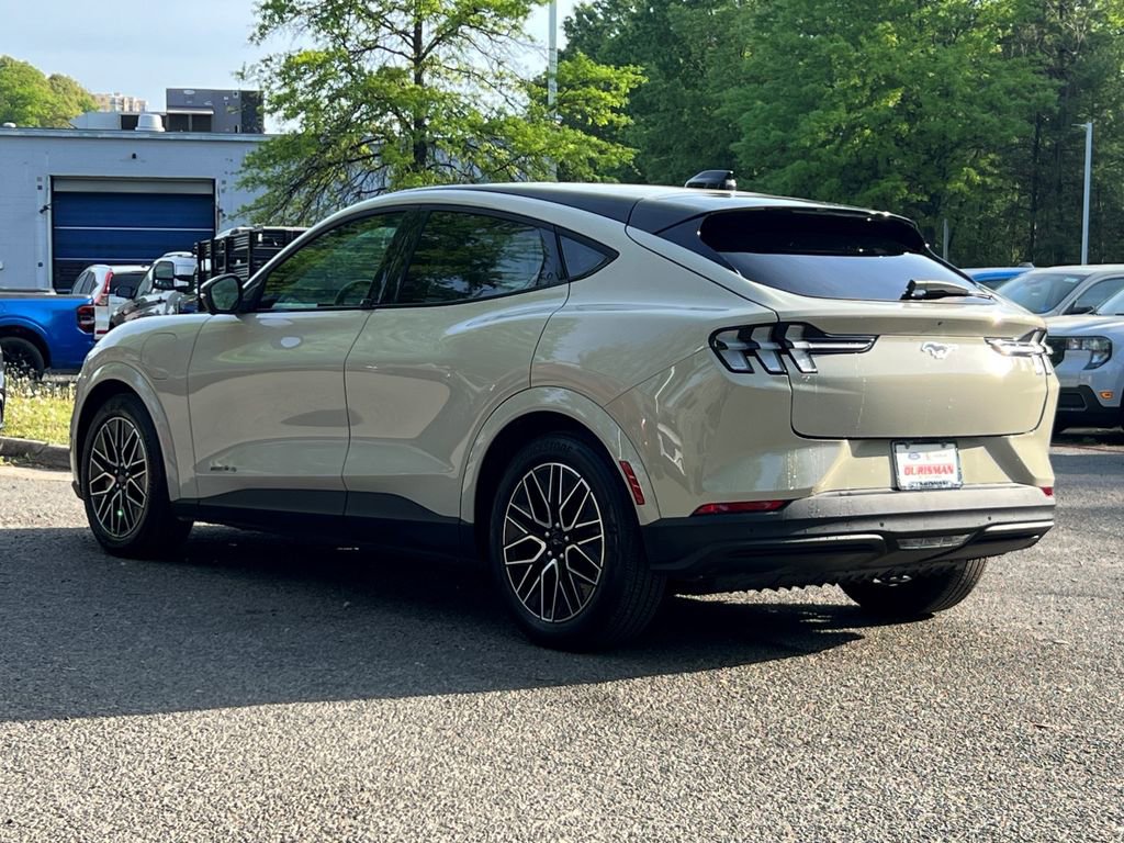 Used 2025 Ford Mustang Mach-E Premium image 4