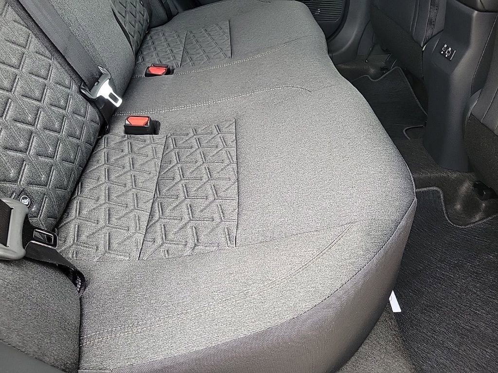 New 2025 Nissan Kicks SV w/ SV Premium Package image 15