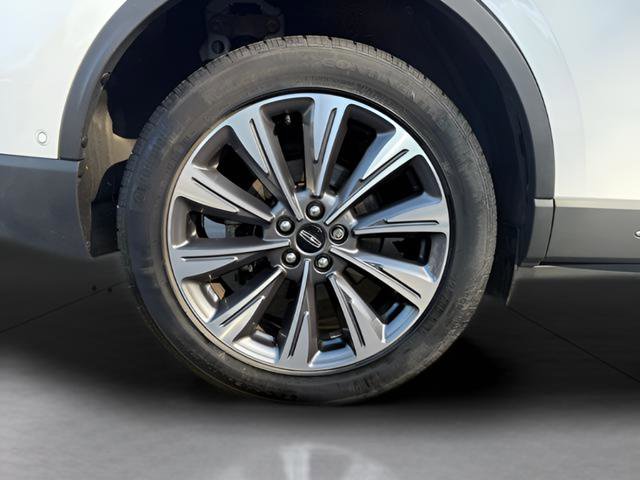 Used 2020 Lincoln Corsair Reserve w/ Equipment Group 201A image 9