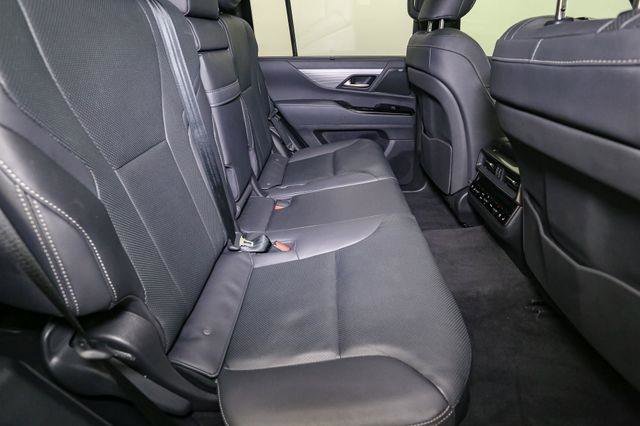 Used 2024 Lexus LX 600 F Sport image 23