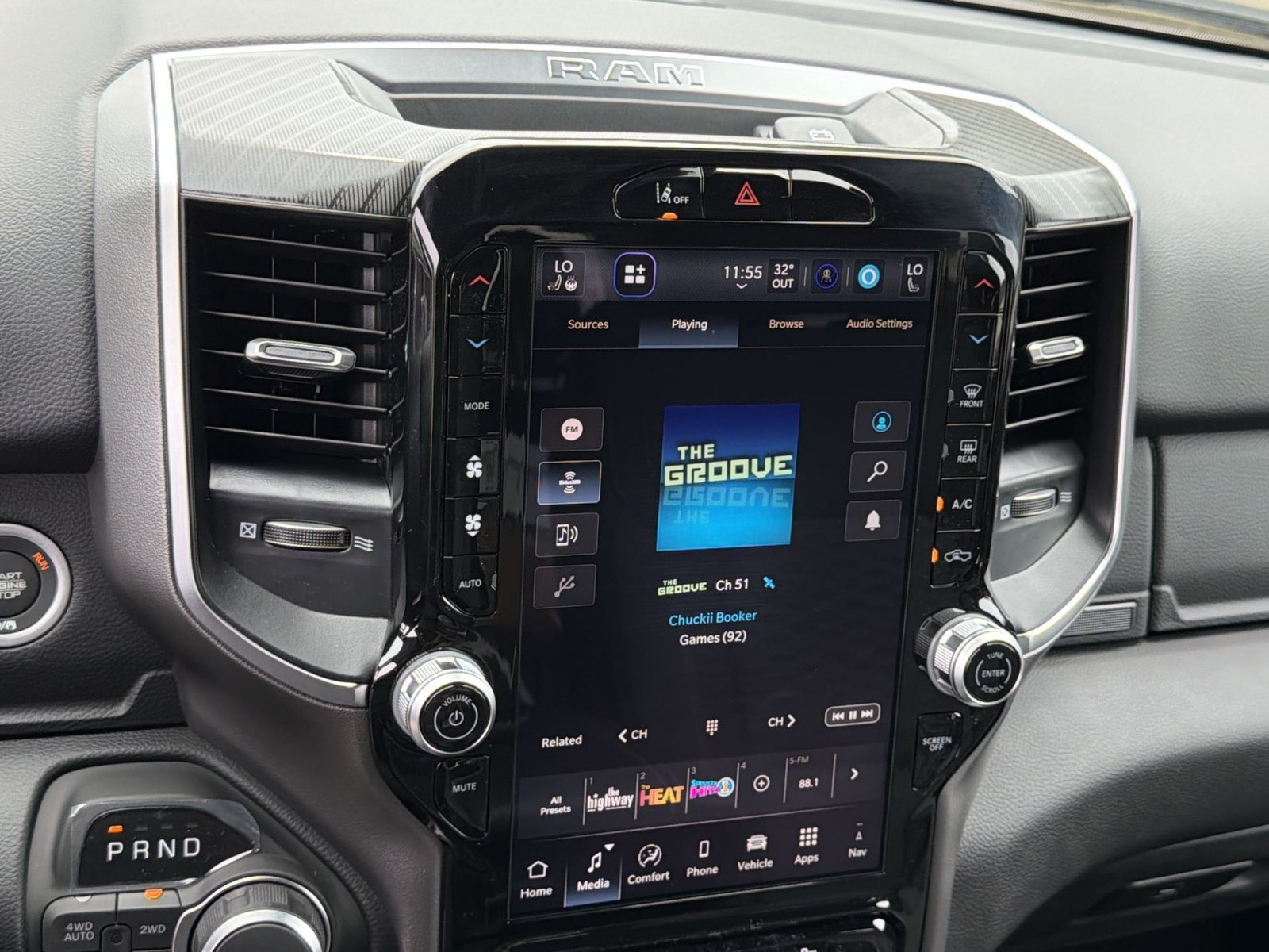 New 2026 RAM 1500 Big Horn AWD/4WD image 18