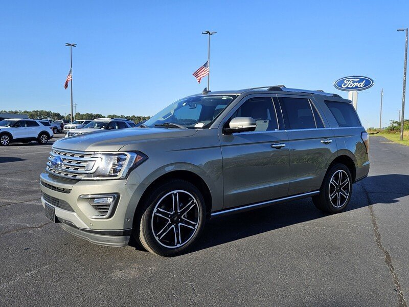 Used 2019 Ford Expedition Limited w/ Special Edition Package image 3