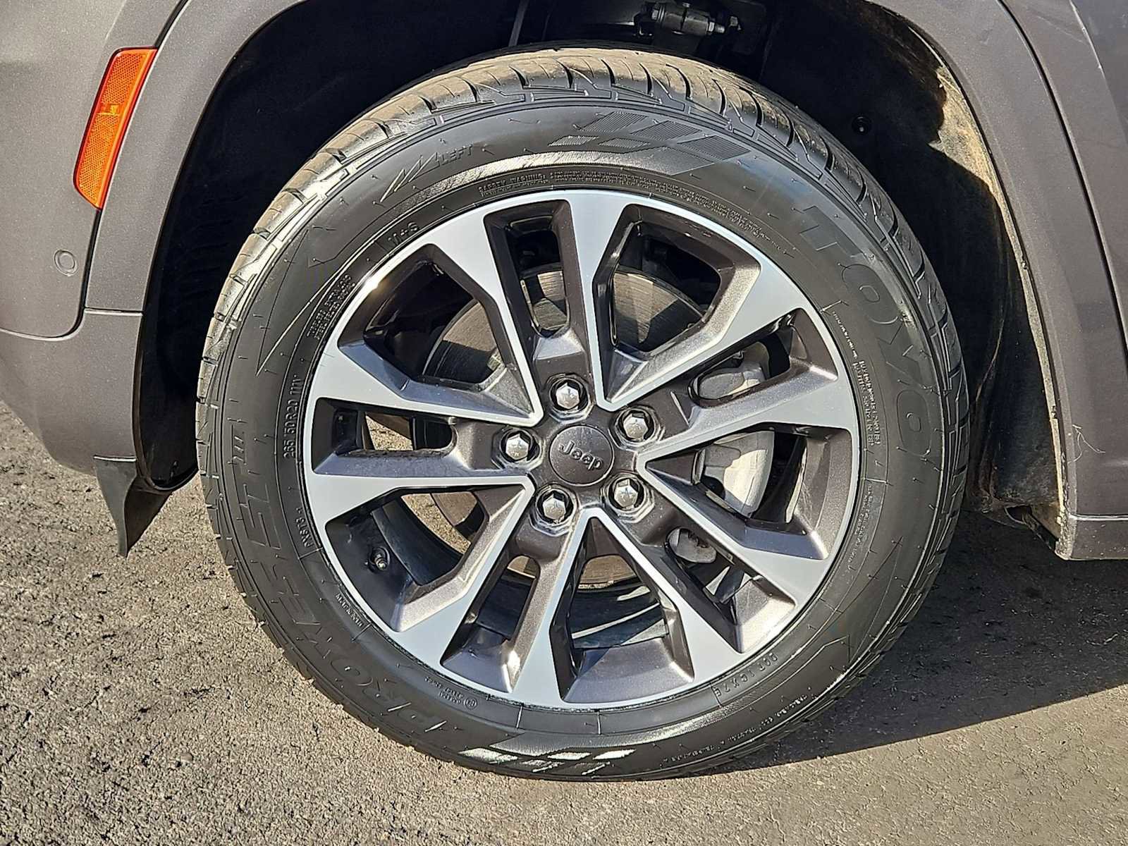 Used 2023 Jeep Grand Cherokee L Overland image 14