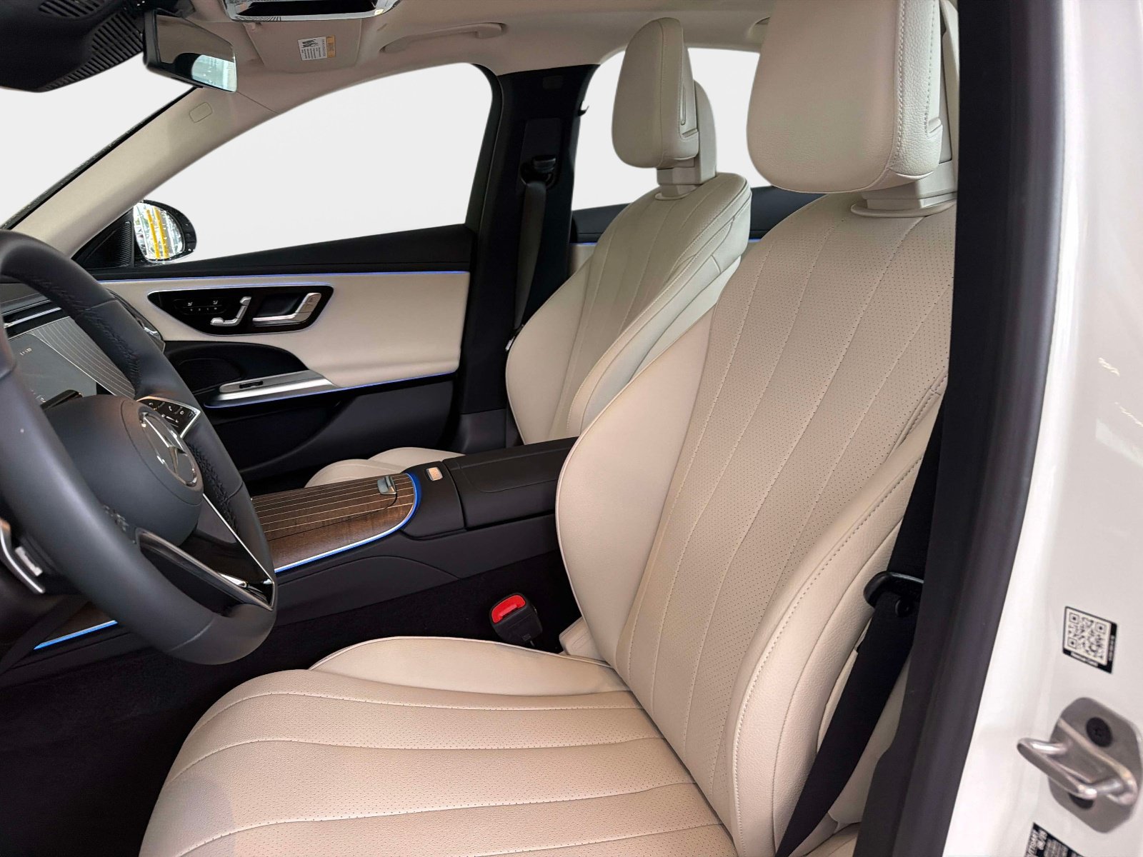 Certified 2026 Mercedes-Benz E 450 4MATIC Sedan image 18