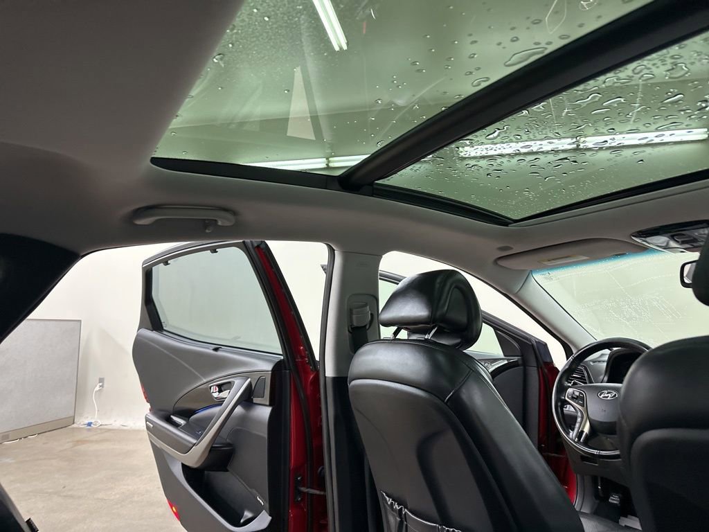 Used 2014 Hyundai Azera Limited w/ Option Group 02 image 21