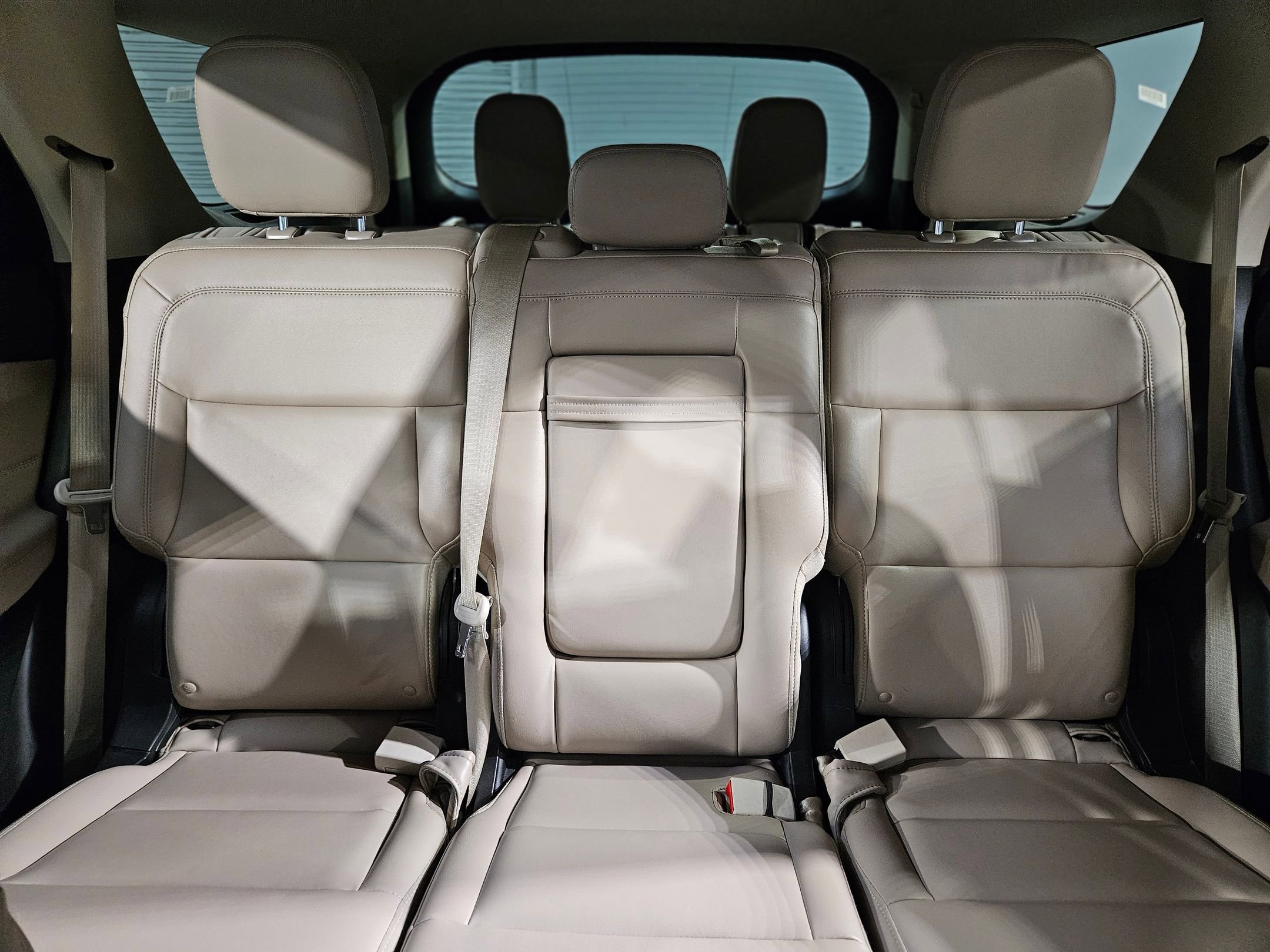 Used 2023 Ford Explorer XLT w/ Equipment Group 202A image 13