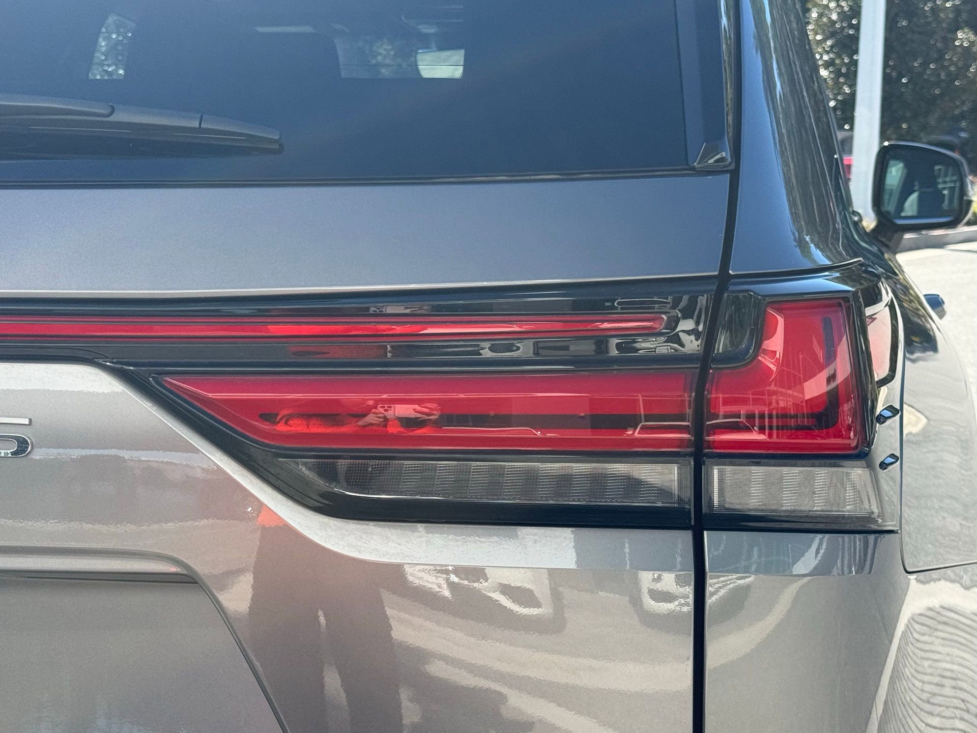 Used 2024 Lexus LX 600 F Sport image 27