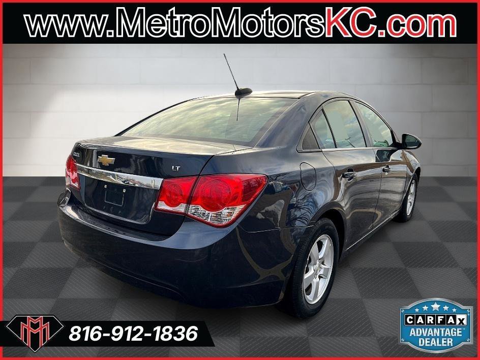 Used 2016 Chevrolet Cruze LT image 6