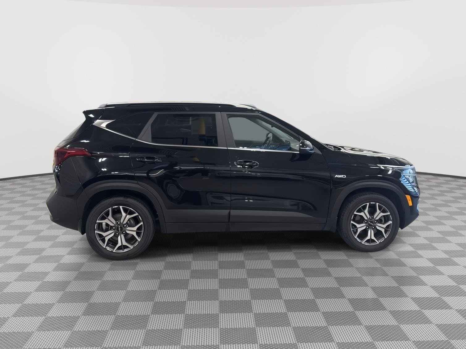 Used 2022 Kia Seltos EX AWD/4WD image 9