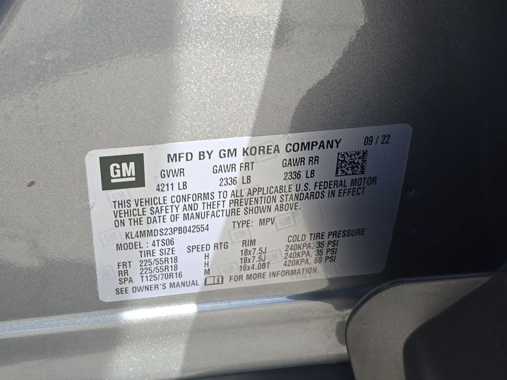 Used 2023 Buick Encore GX Select FWD image 32