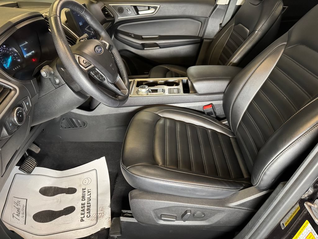 Used 2023 Ford Edge SEL AWD/4WD image 20