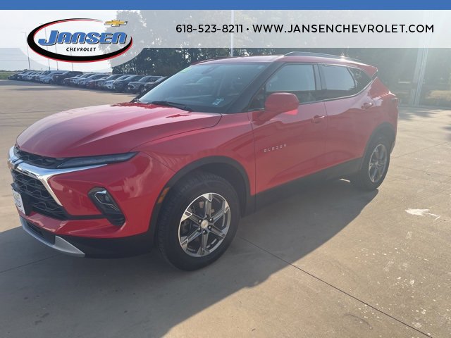 Used 2023 Chevrolet Blazer LT w/ Convenience Package image 3