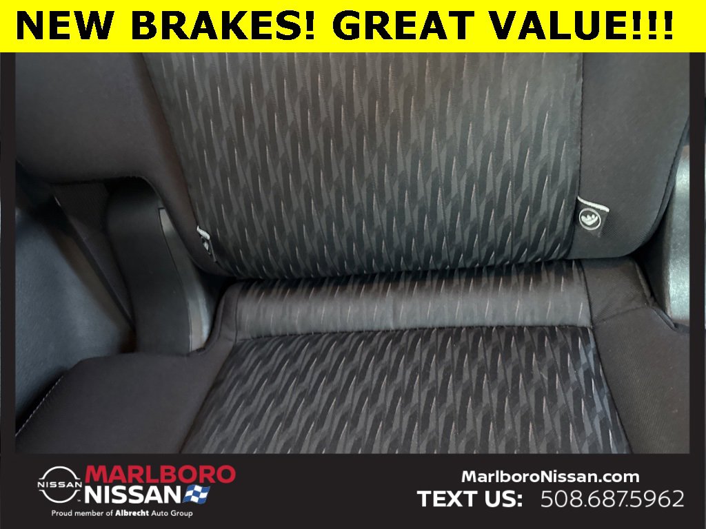 Used 2017 Nissan Rogue SV image 16