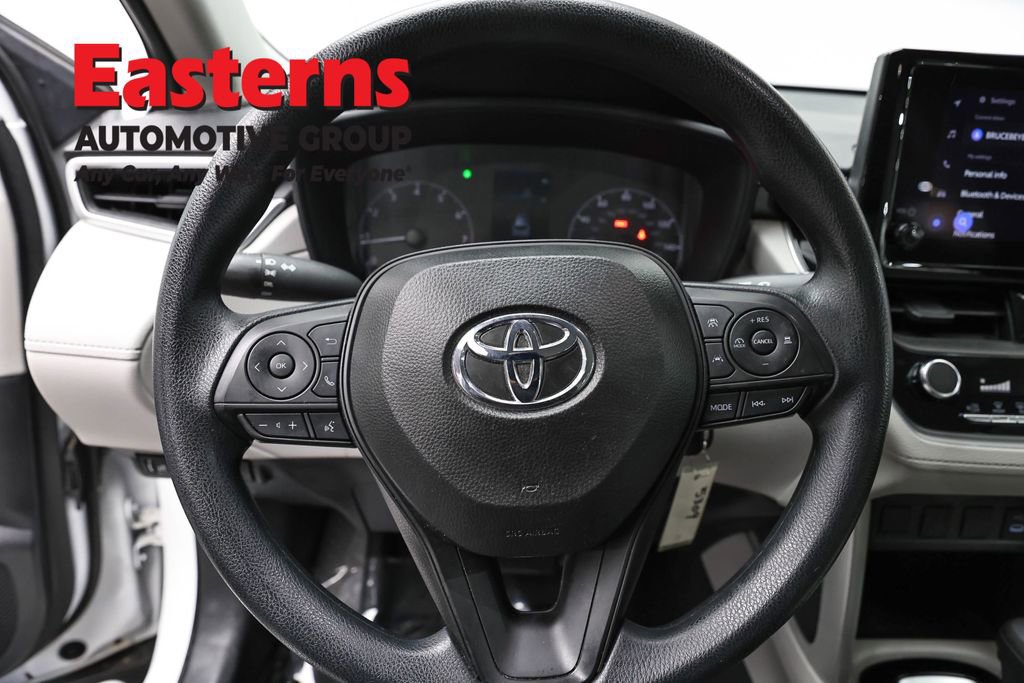 Used 2024 Toyota Corolla Cross L AWD/4WD image 10