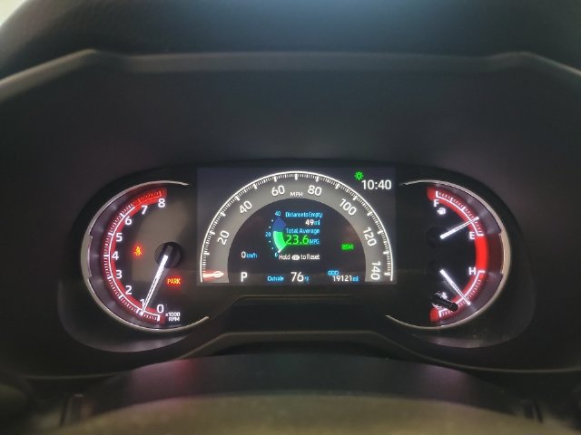 Used 2024 Toyota RAV4 XLE w/ Convenience Package FWD image 15