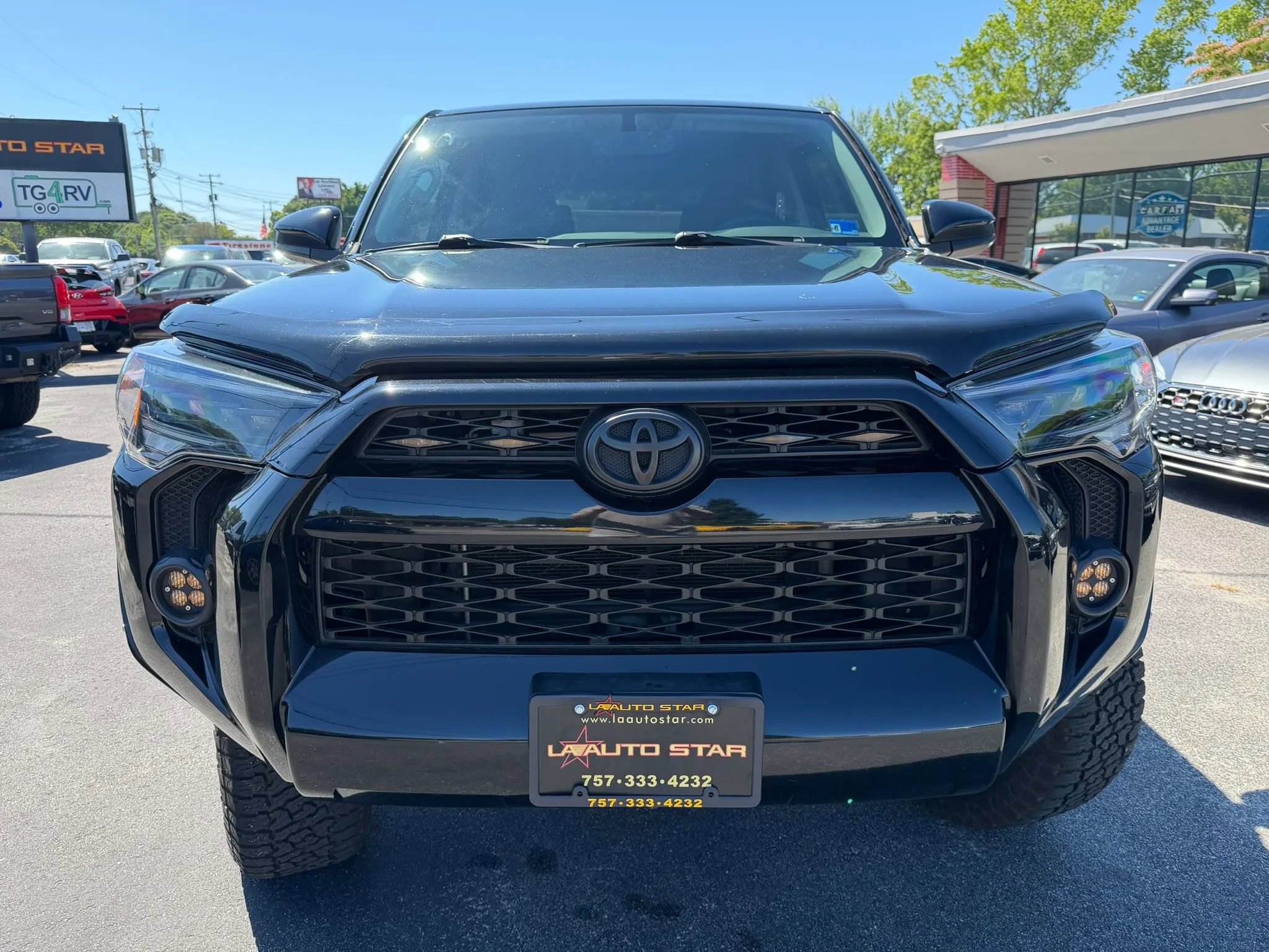 Used 2016 Toyota 4Runner SR5 AWD/4WD image 8