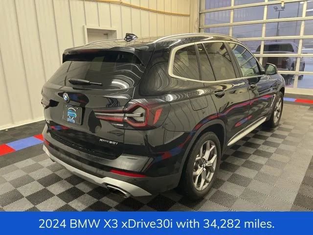 Used 2024 BMW X3 xDrive30i image 3