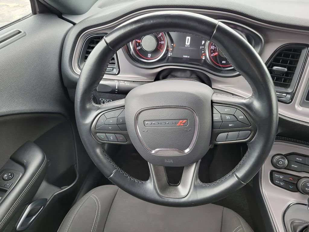 Used 2023 Dodge Challenger SXT image 21