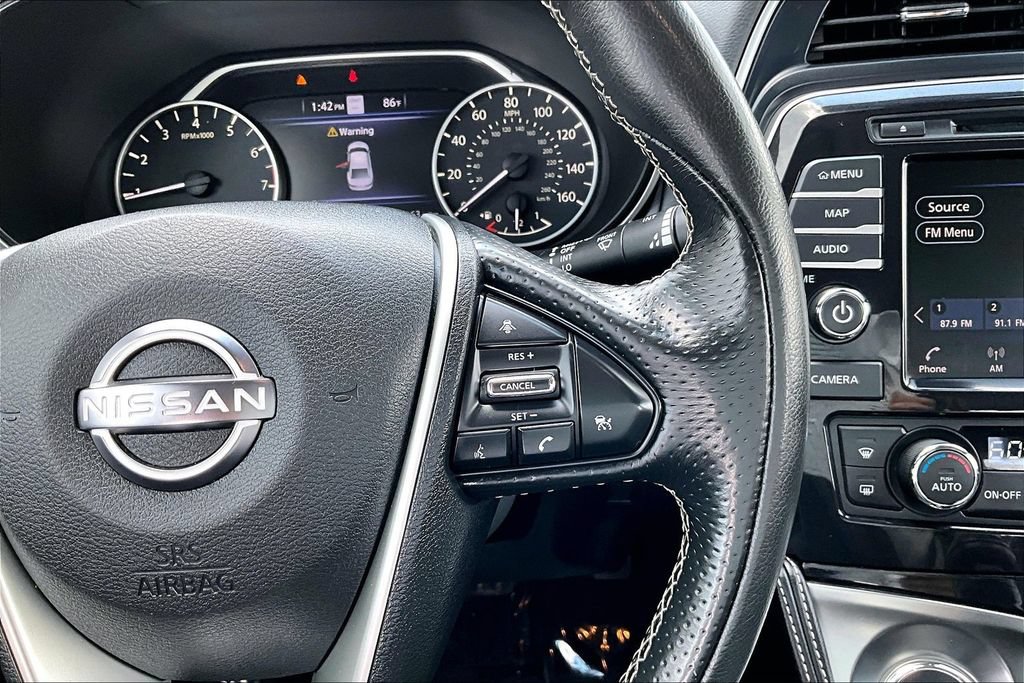 Used 2023 Nissan Maxima SL FWD image 14