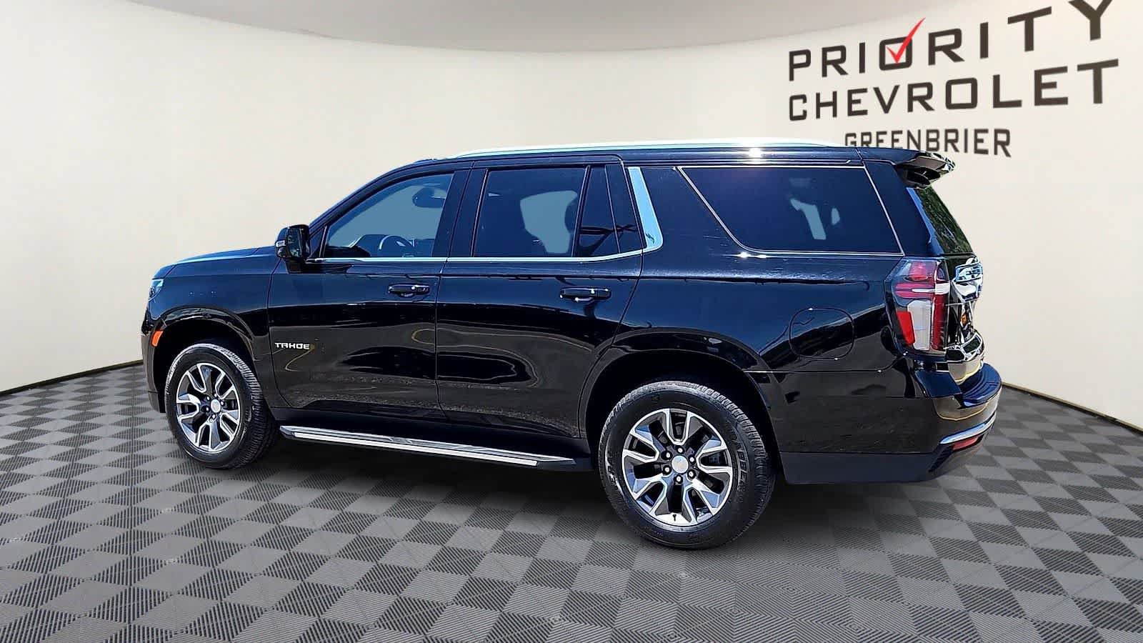 Used 2022 Chevrolet Tahoe LT w/ LT Signature Plus Package AWD/4WD image 6