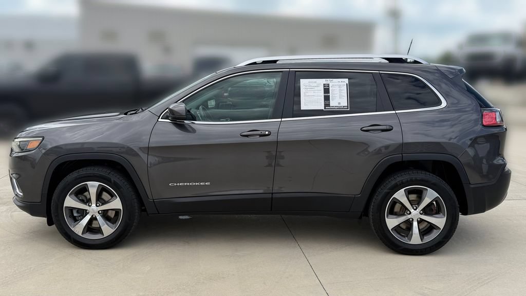 Used 2020 Jeep Cherokee Limited AWD/4WD image 2