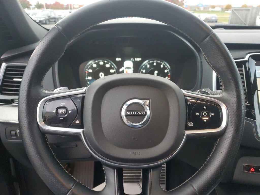 Used 2016 Volvo XC90 T6 R-Design w/ Vision Package image 13