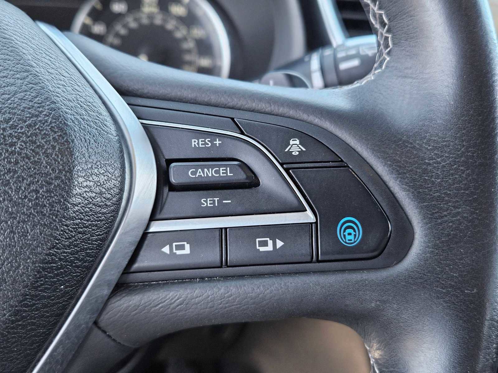 Used 2023 INFINITI QX55 Essential image 21