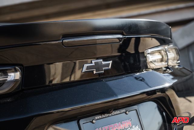 Used 2020 Chevrolet Camaro SS image 34