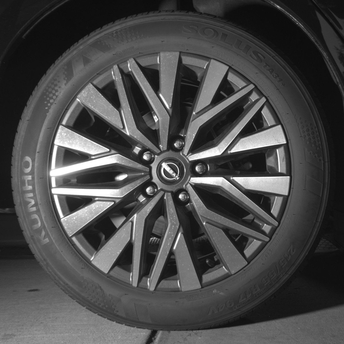 Used 2025 Nissan Altima 2.5 SV image 15