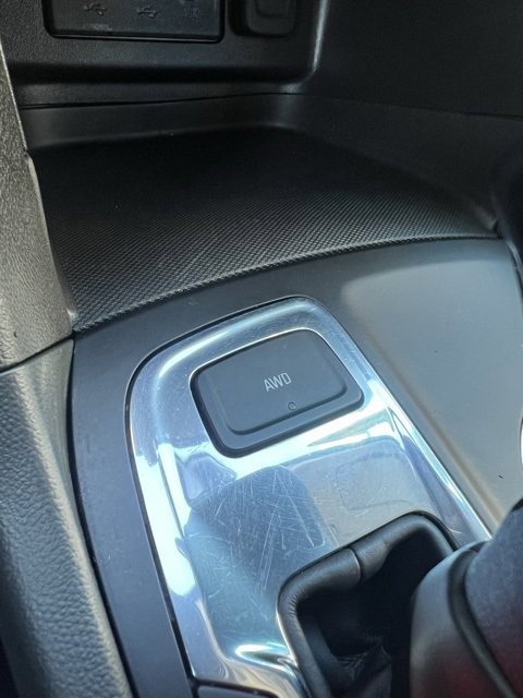 Used 2023 Chevrolet Equinox LT image 35