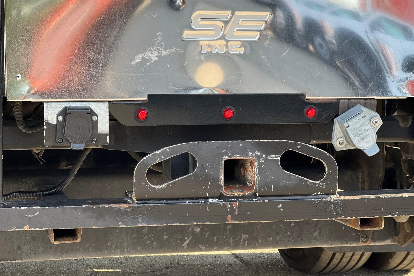 Used 2016 Ford F550 2WD Crew Cab Super Duty image 25