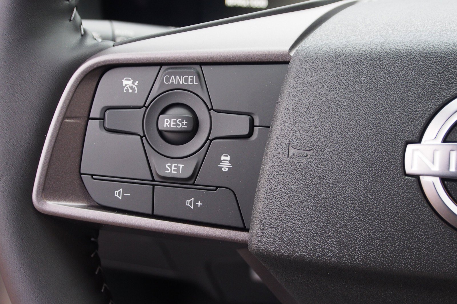 New 2026 Nissan Sentra SV w/ SV Convenience Package FWD image 20