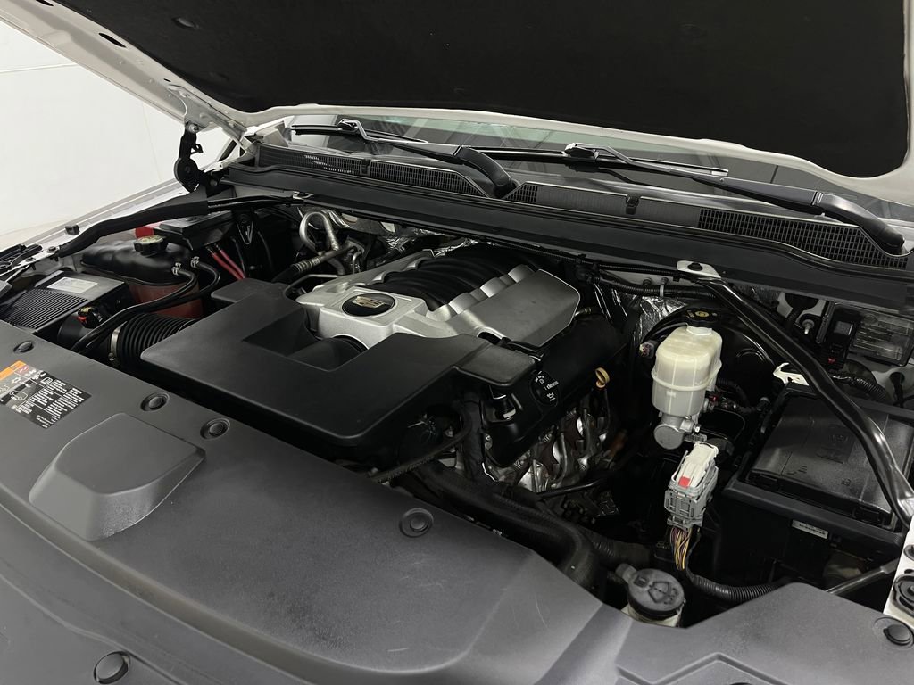 Used 2017 Cadillac Escalade ESV Luxury image 30