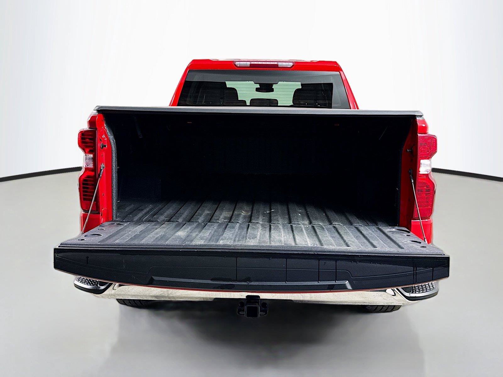 Used 2023 Chevrolet Silverado 1500 LT AWD/4WD image 27