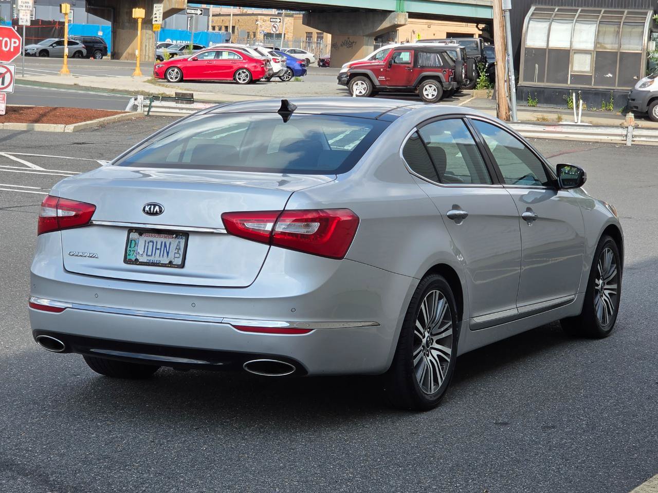 Used 2016 Kia Cadenza Premium FWD image 8