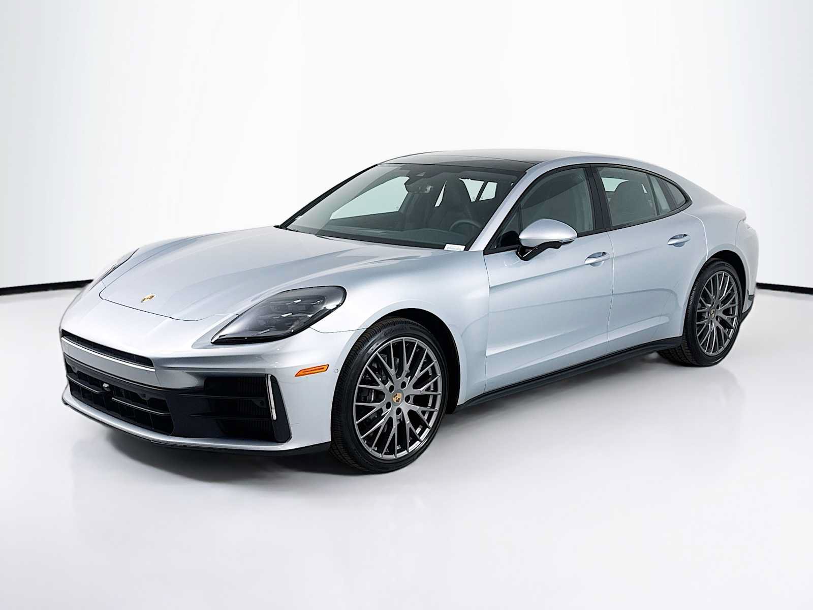 New 2026 Porsche Panamera
