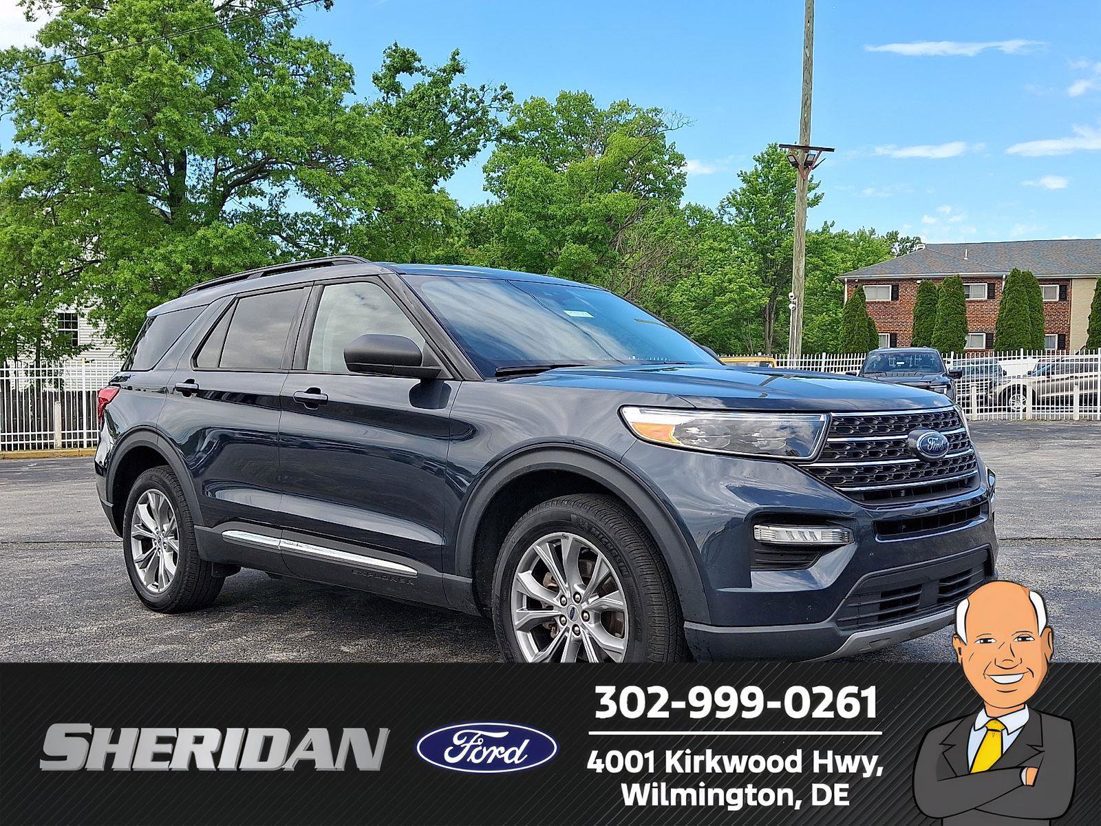 Certified 2023 Ford Explorer XLT w/ Equipment Group 202A AWD/4WD image 1