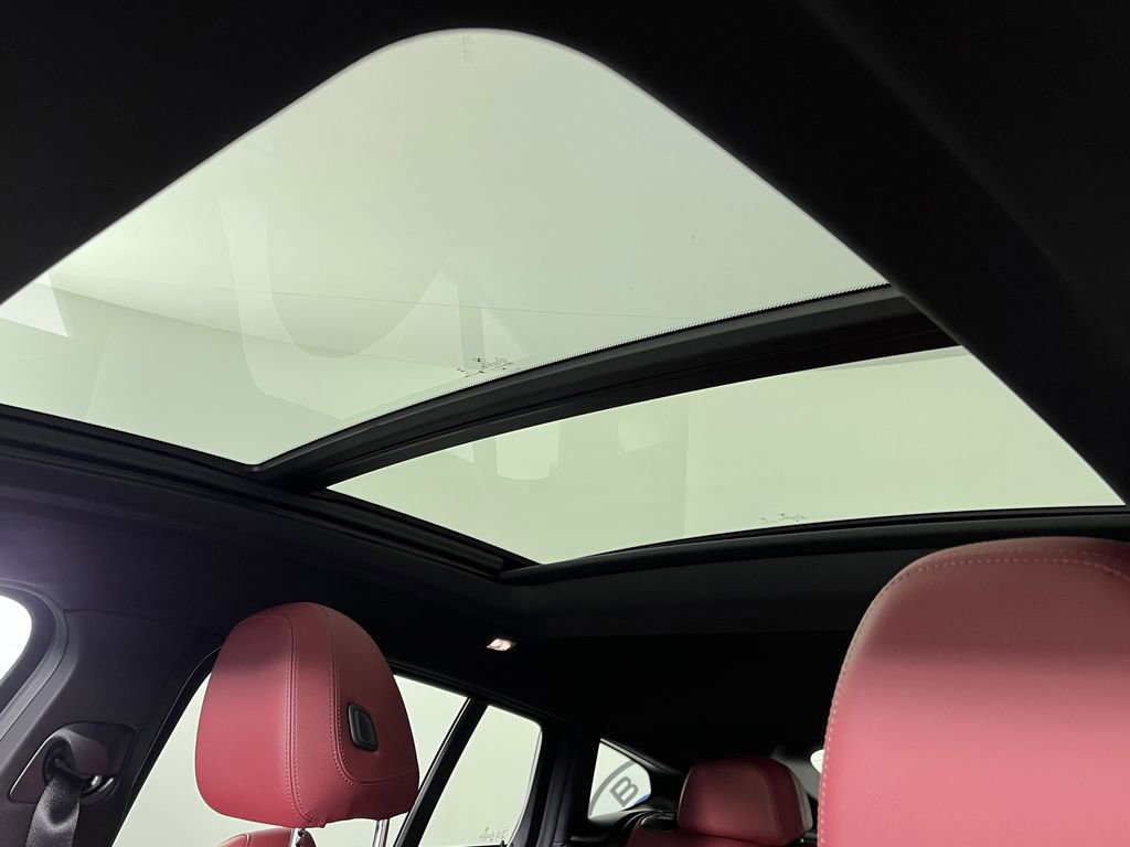 Certified 2024 BMW X4 xDrive30i w/ M Sport Package image 31