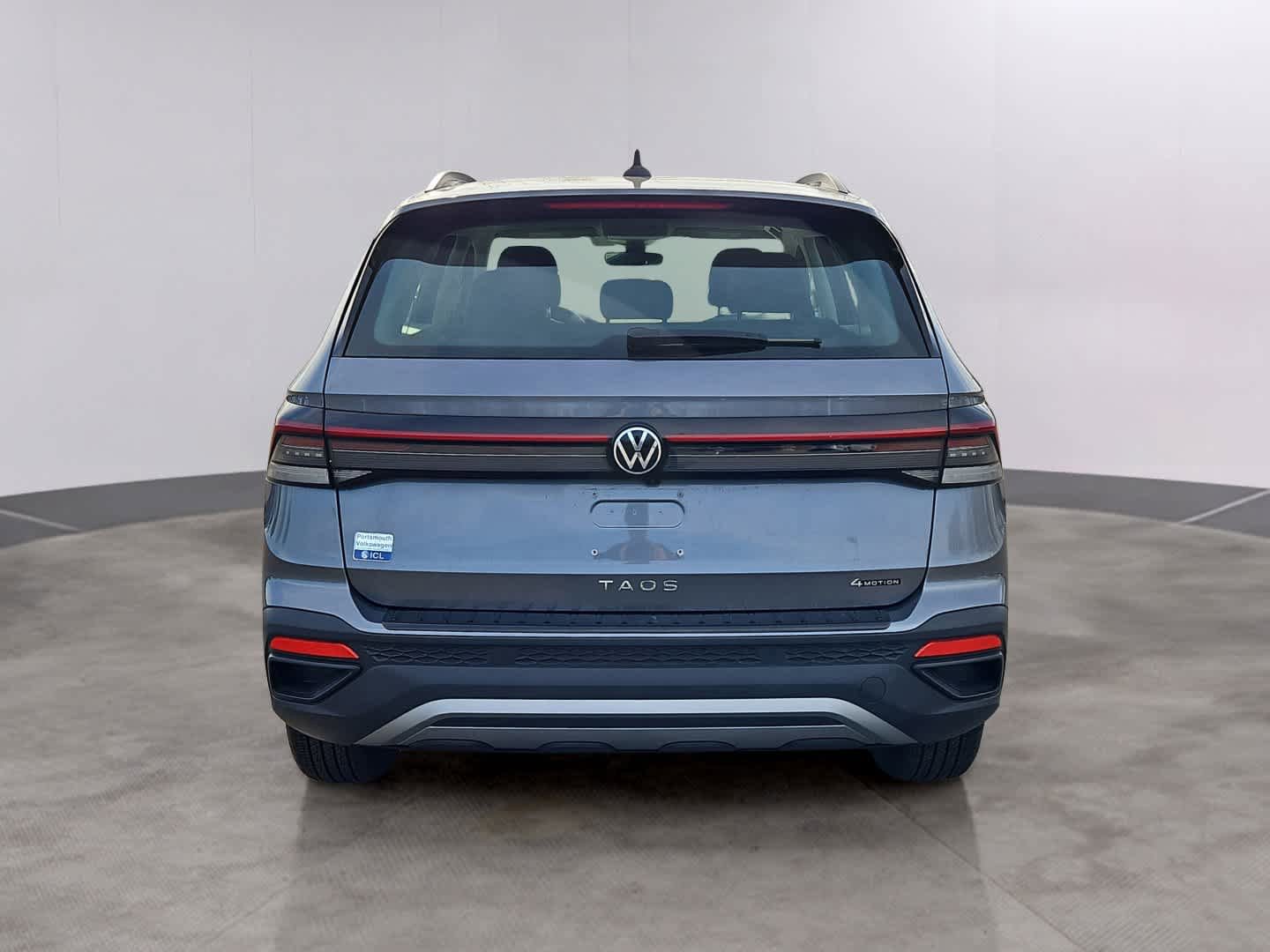 Used 2025 Volkswagen Taos S AWD/4WD image 5
