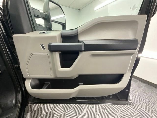 Used 2020 Ford F150 XL w/ Equipment Group 101A Mid AWD/4WD image 15
