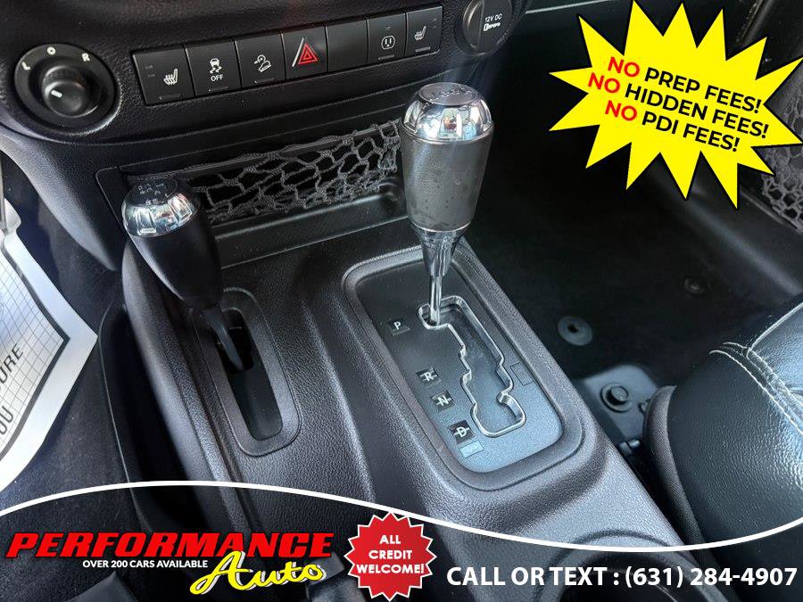 Used 2015 Jeep Wrangler Unlimited Sahara w/ Max Tow Package AWD/4WD image 13