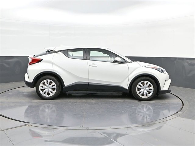 Used 2019 Toyota C-HR XLE image 24